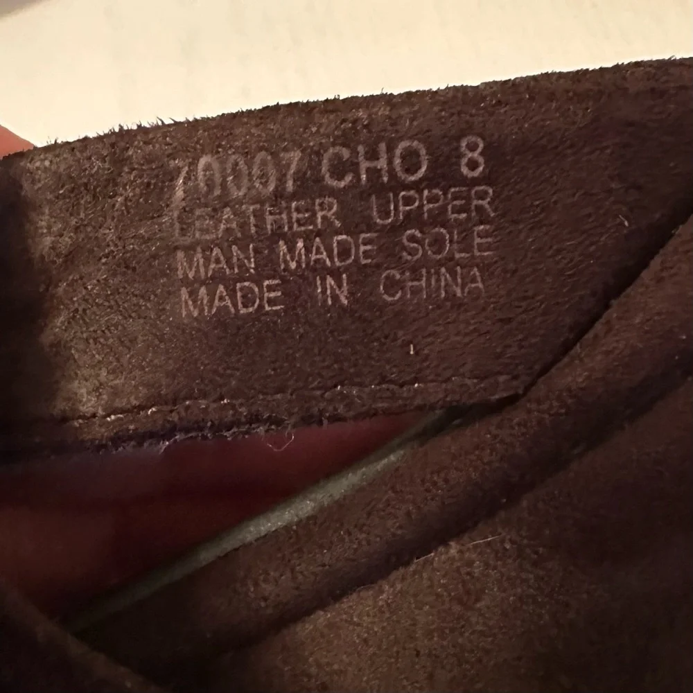 Minnetonka Leather Thong Sandals 8